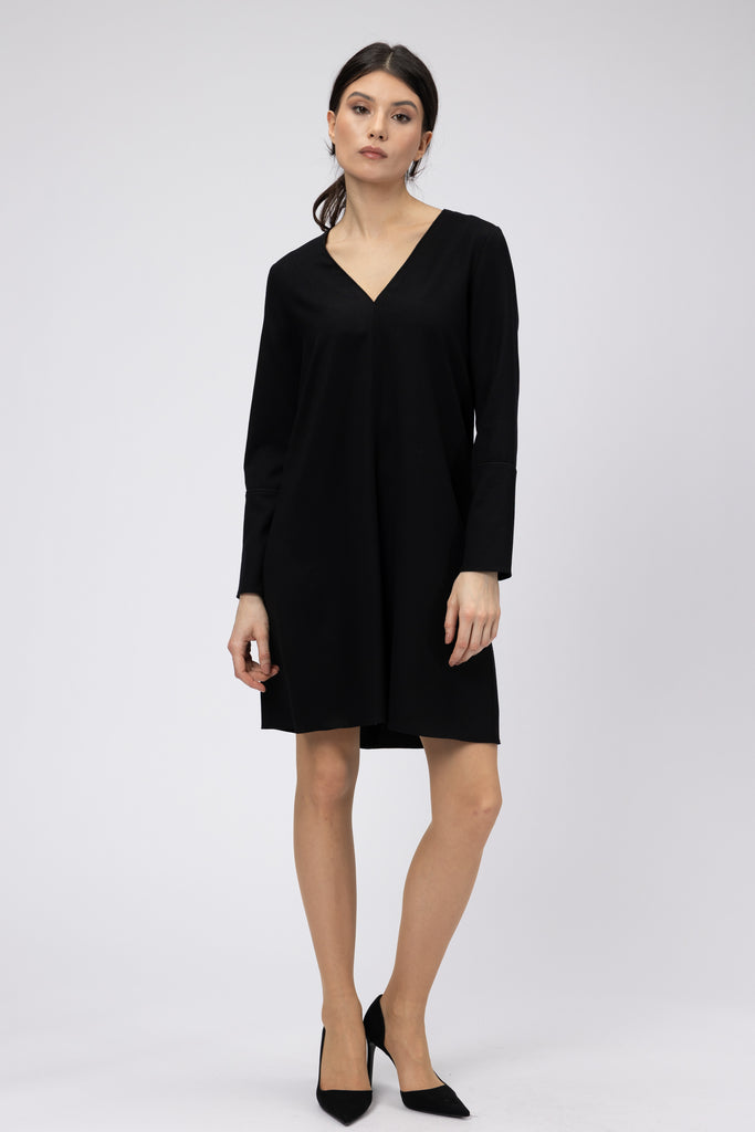 Rochie scurta cu decolteu