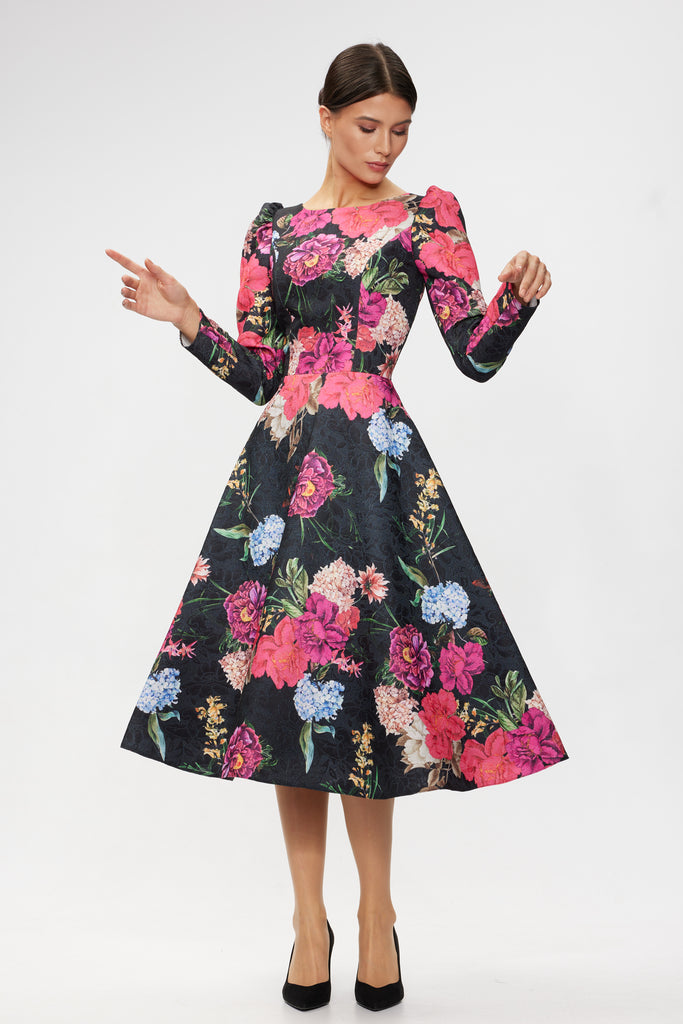 Rochie de seara midi cu maneca lunga din brocard