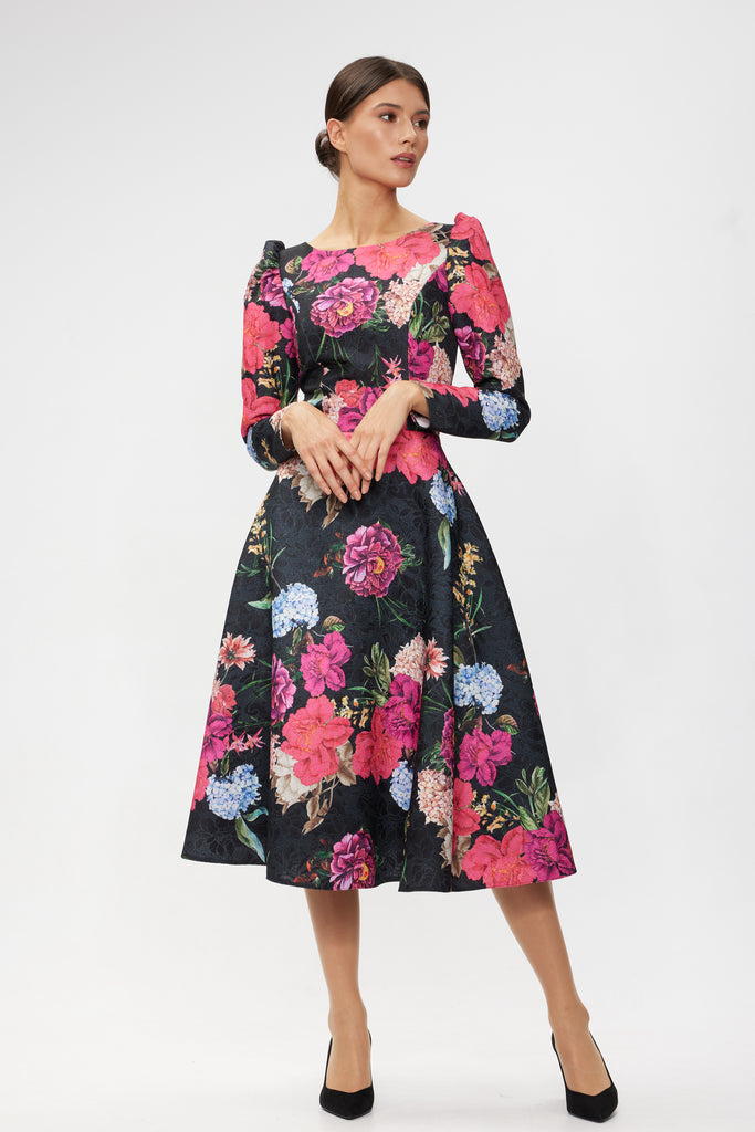 Rochie de seara midi cu maneca lunga din brocard
