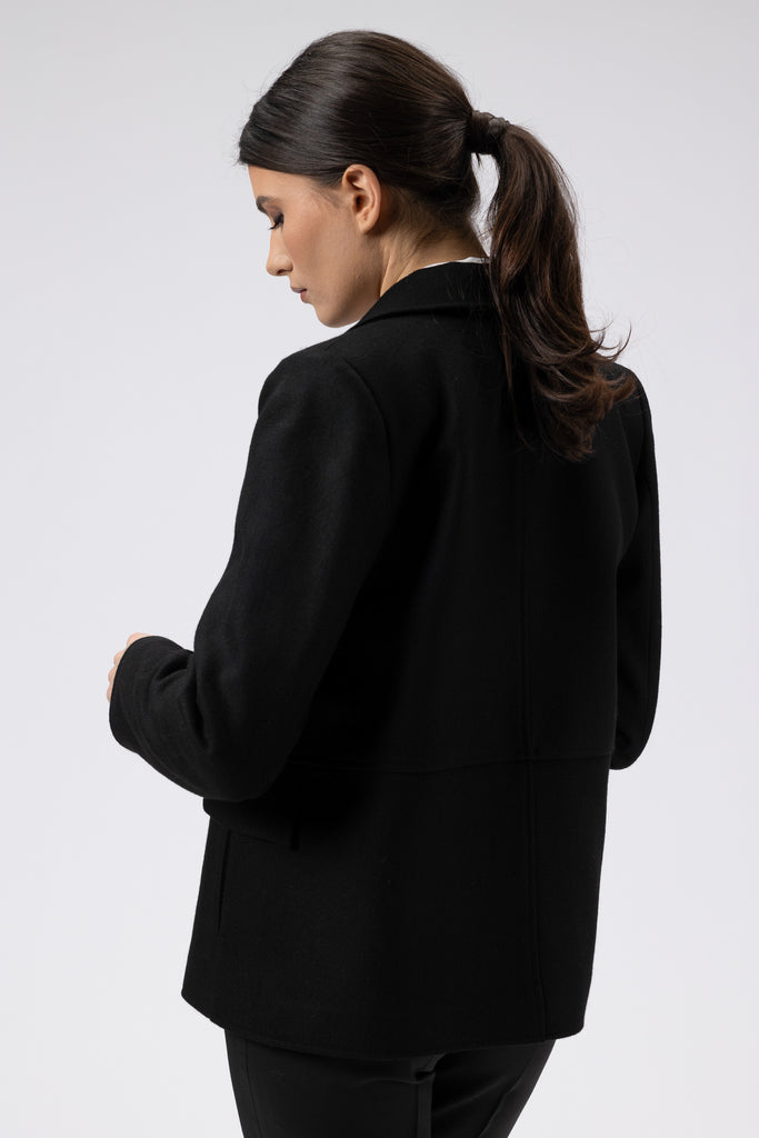 Jacheta scurta din lana cu guler clasic negru